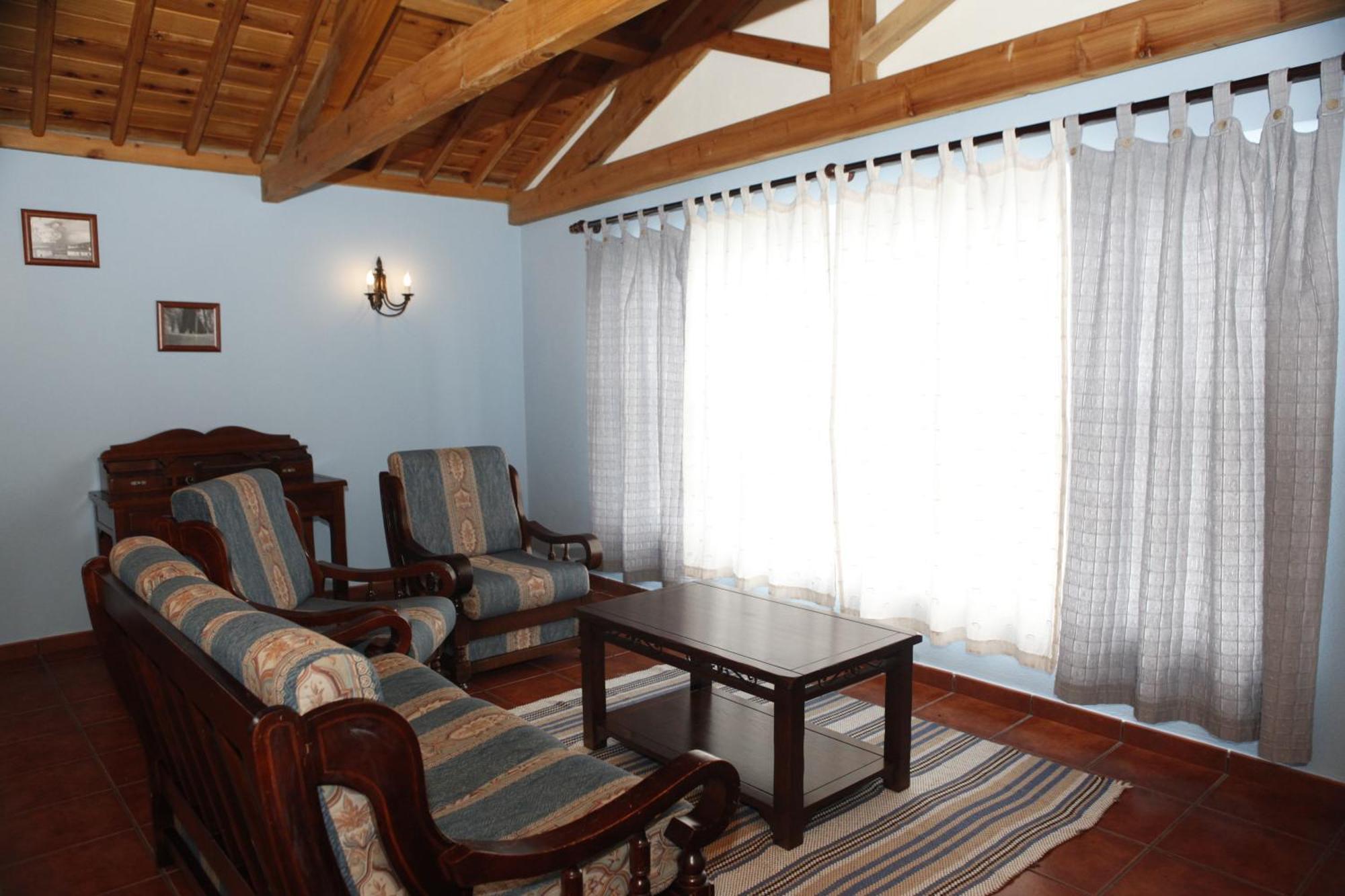 Casa Capelinhos Guest House Capelo Bagian luar foto