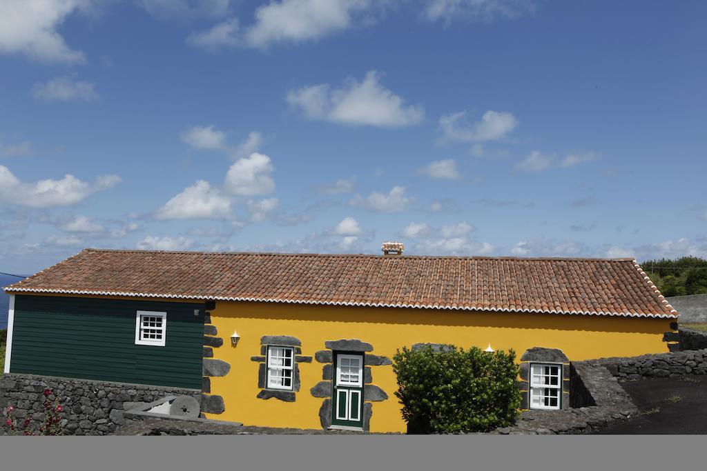 Casa Capelinhos Guest House Capelo Bagian luar foto